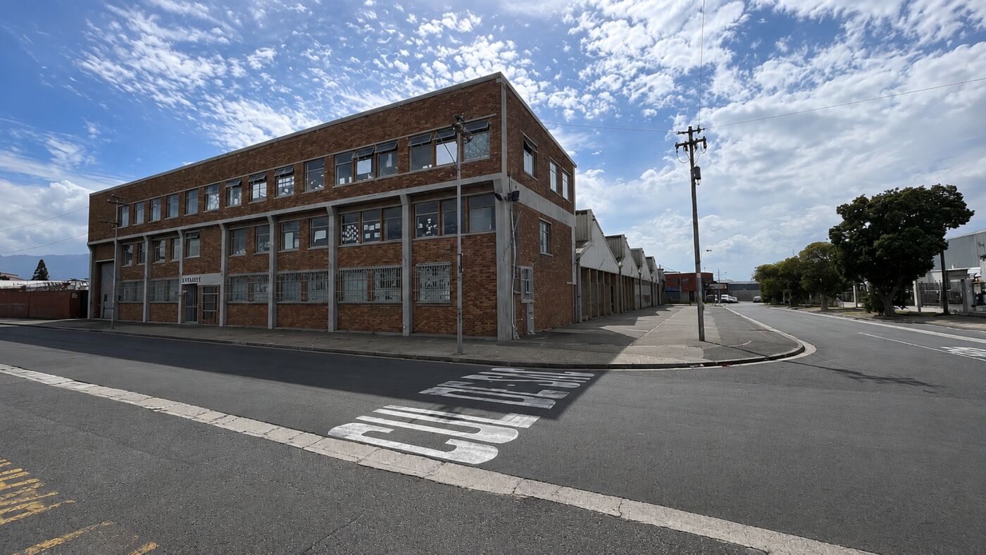 24 Rigel Road, Lansdowne — office space 1